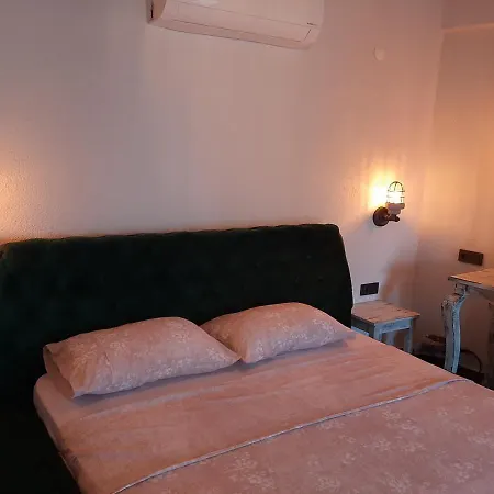 Only Blue Mansion Cove Apartman